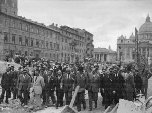 mussolini_via_conciliazione_1937