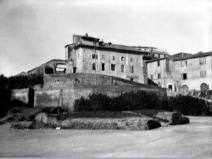 M0000104 Base of the Colossus of Nero, Coliseum, Rome, Italy Credit: Wellcome Library, London. Wellcome Images images@wellcome.ac.uk http://wellcomeimages.org Base of the Colossus of Nero, Coliseum, Rome, Italy Photograph 1929 Published: - Copyrighted work available under Creative Commons Attribution only licence CC BY 4.0 http://creativecommons.org/licenses/by/4.0/